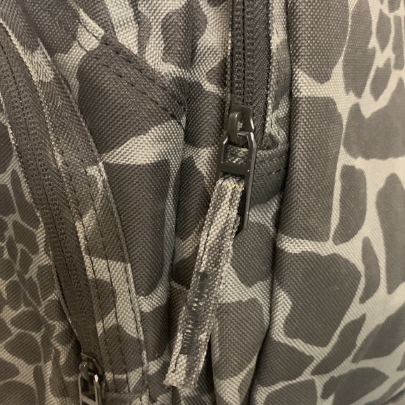 Billabong black gray print backpack amazing condition no signs of use - Picture 3 of 13